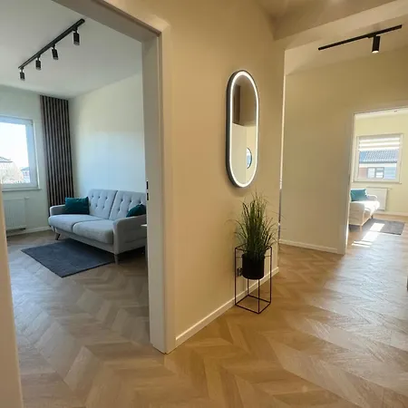 Stylish 3 Bedroom Apartment With Balcony Plock Exterior photo